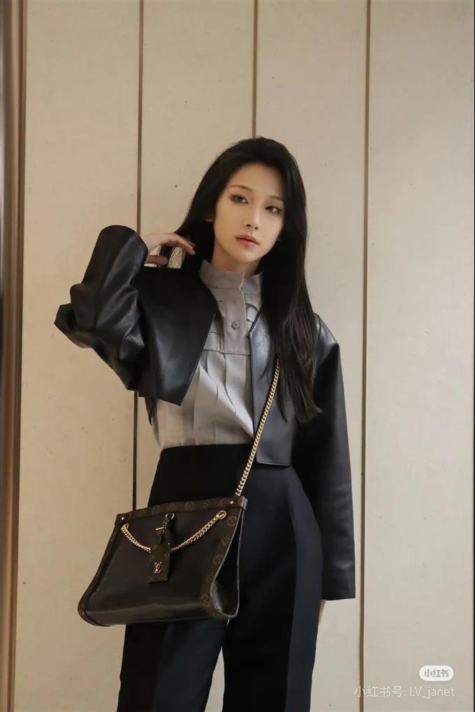 2025224M13140222427448