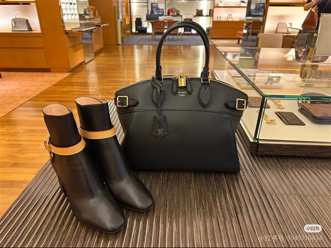 2025224M22914214941374