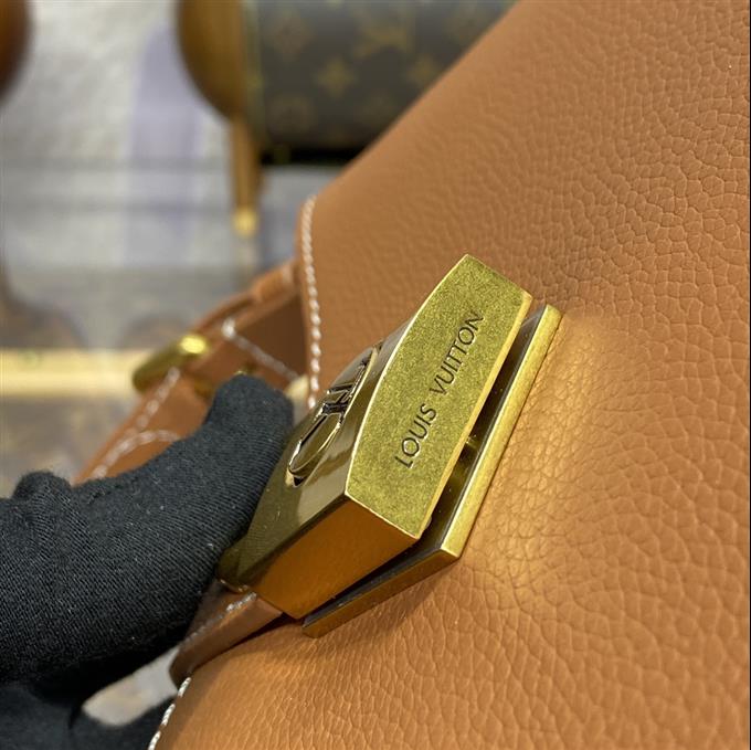 2025224M24611224558177