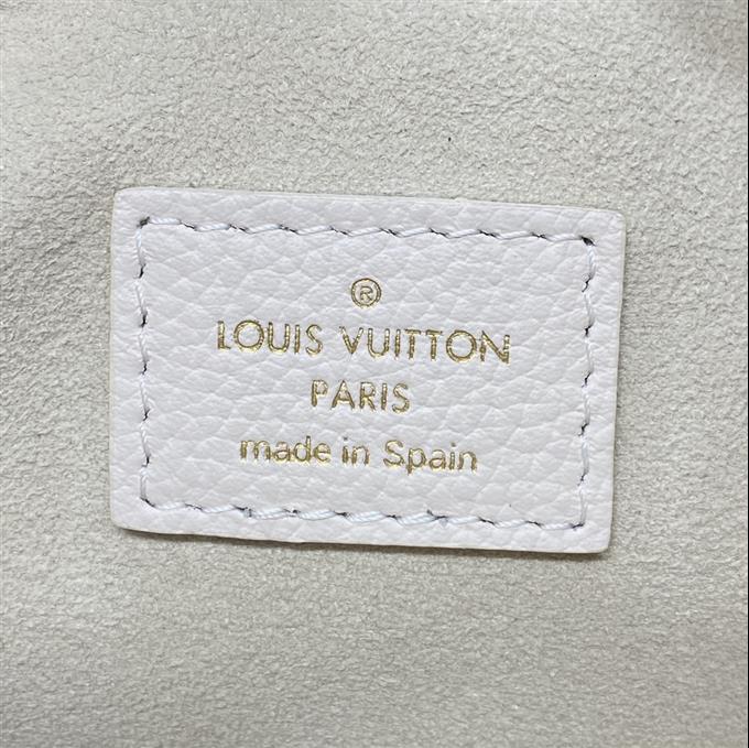 2025224M24611224558367