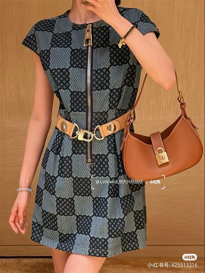 2025224M24885224632155