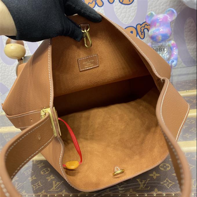 2025224M24974224629167