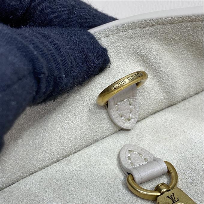 2025224M2502222242824