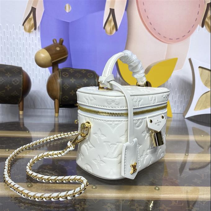 2025224M25123214939196