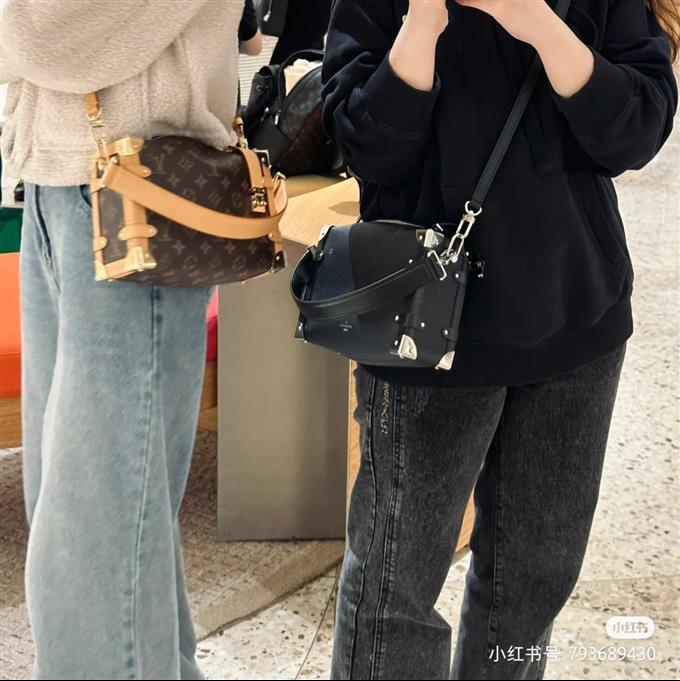 2025224M25160222437305