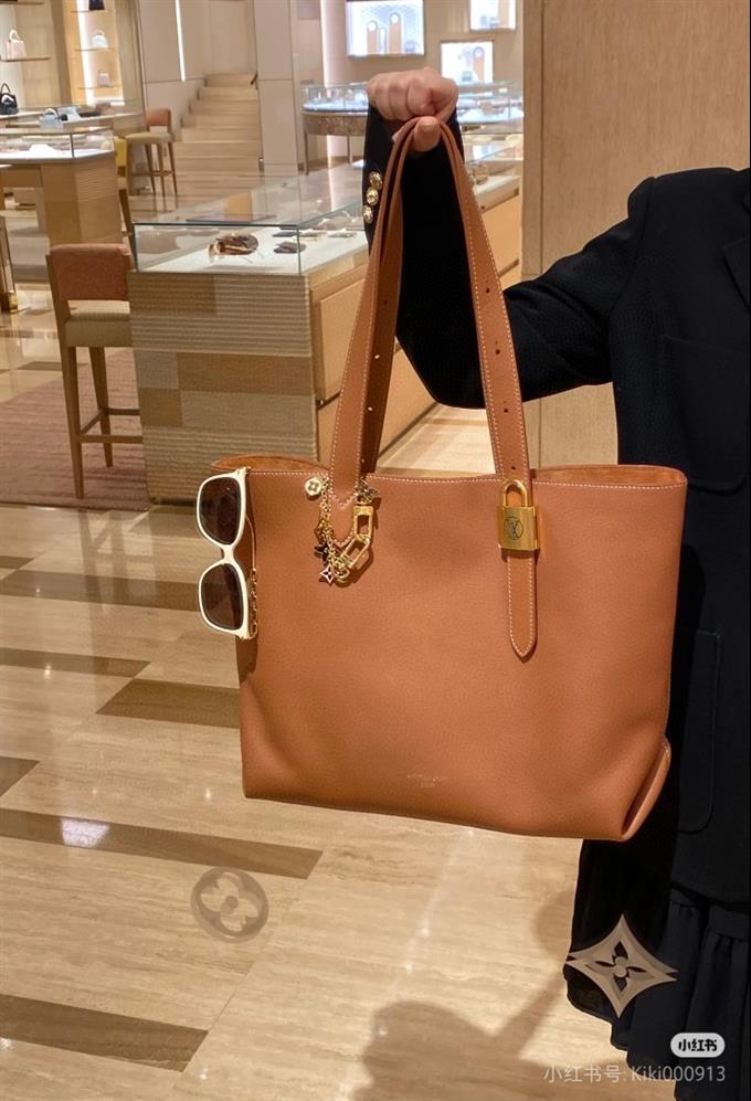 2025224M25342222418627