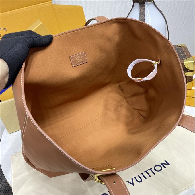 2025224M2534222243401