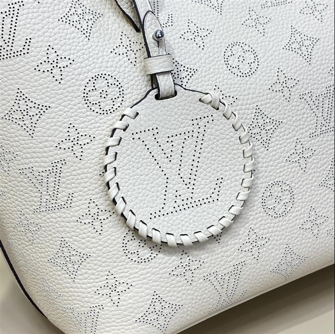 2025224M21851224115713