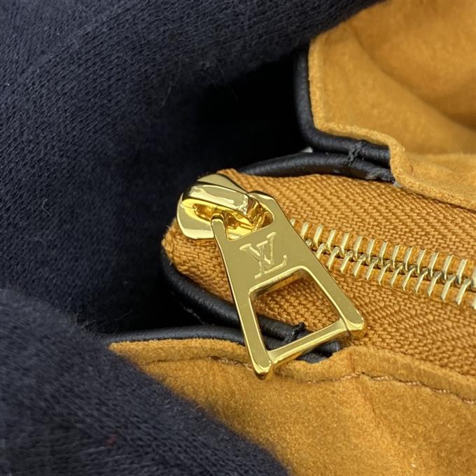 2025224M5778311645848