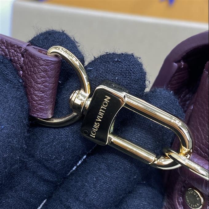 2025224M44881221952743