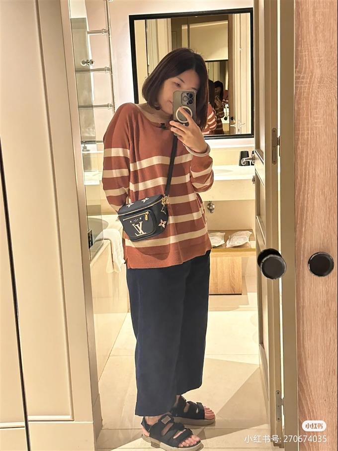 2025224M8563621214434