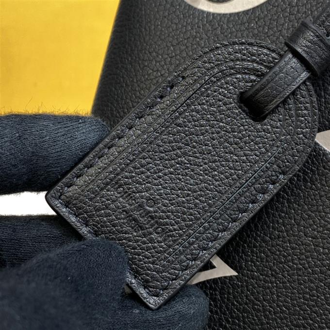 2025224m4581121210586