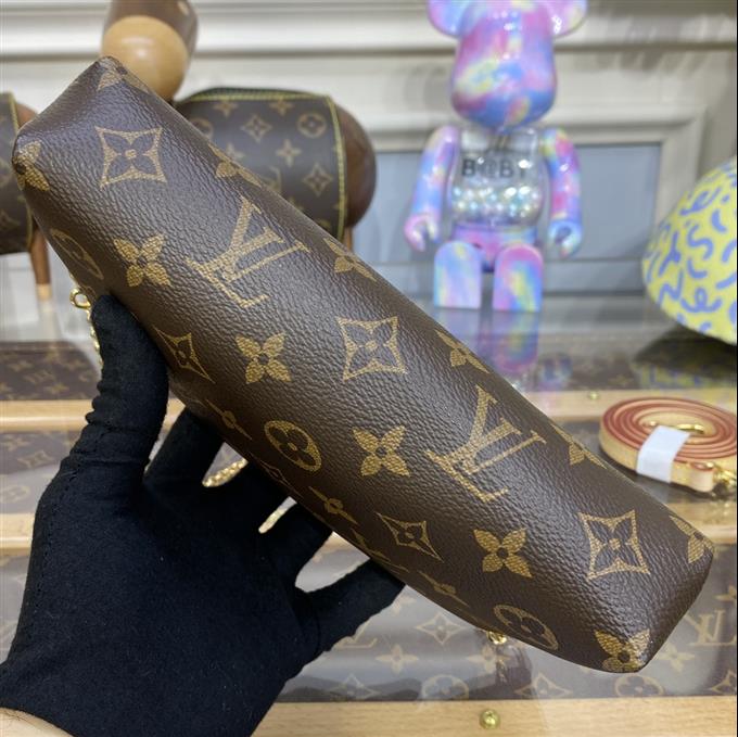 2025224M41638144346158