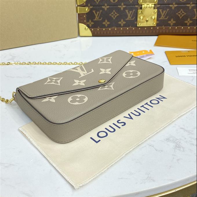 2025224M8277722181365