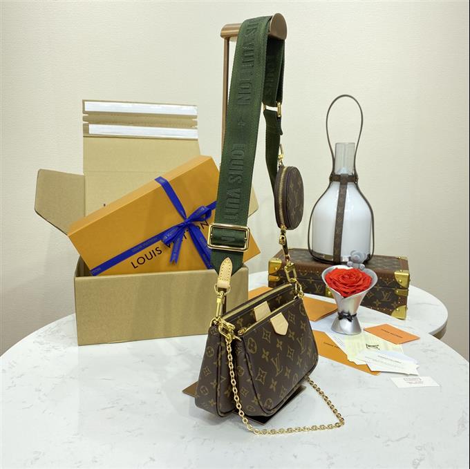 2025224M44813222826127