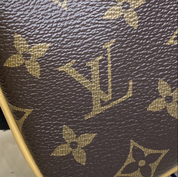 2025224M8300822302010