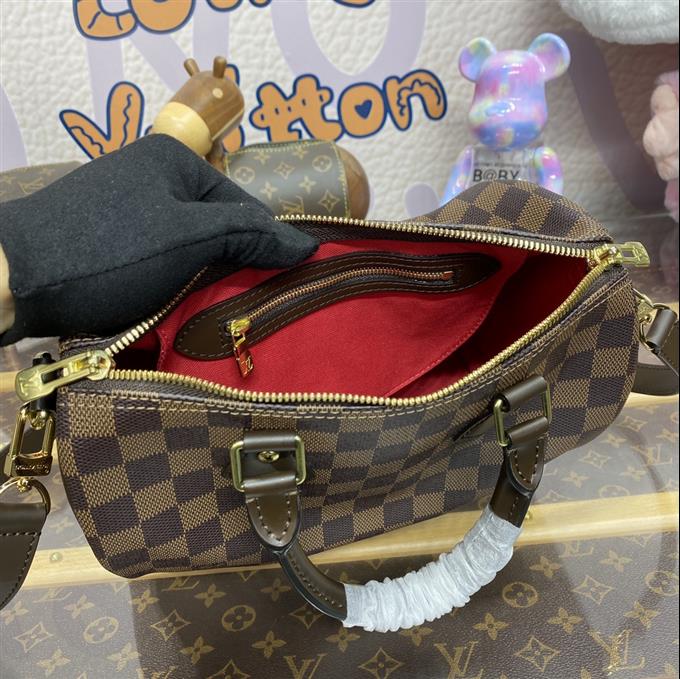 2025224M4111310835597