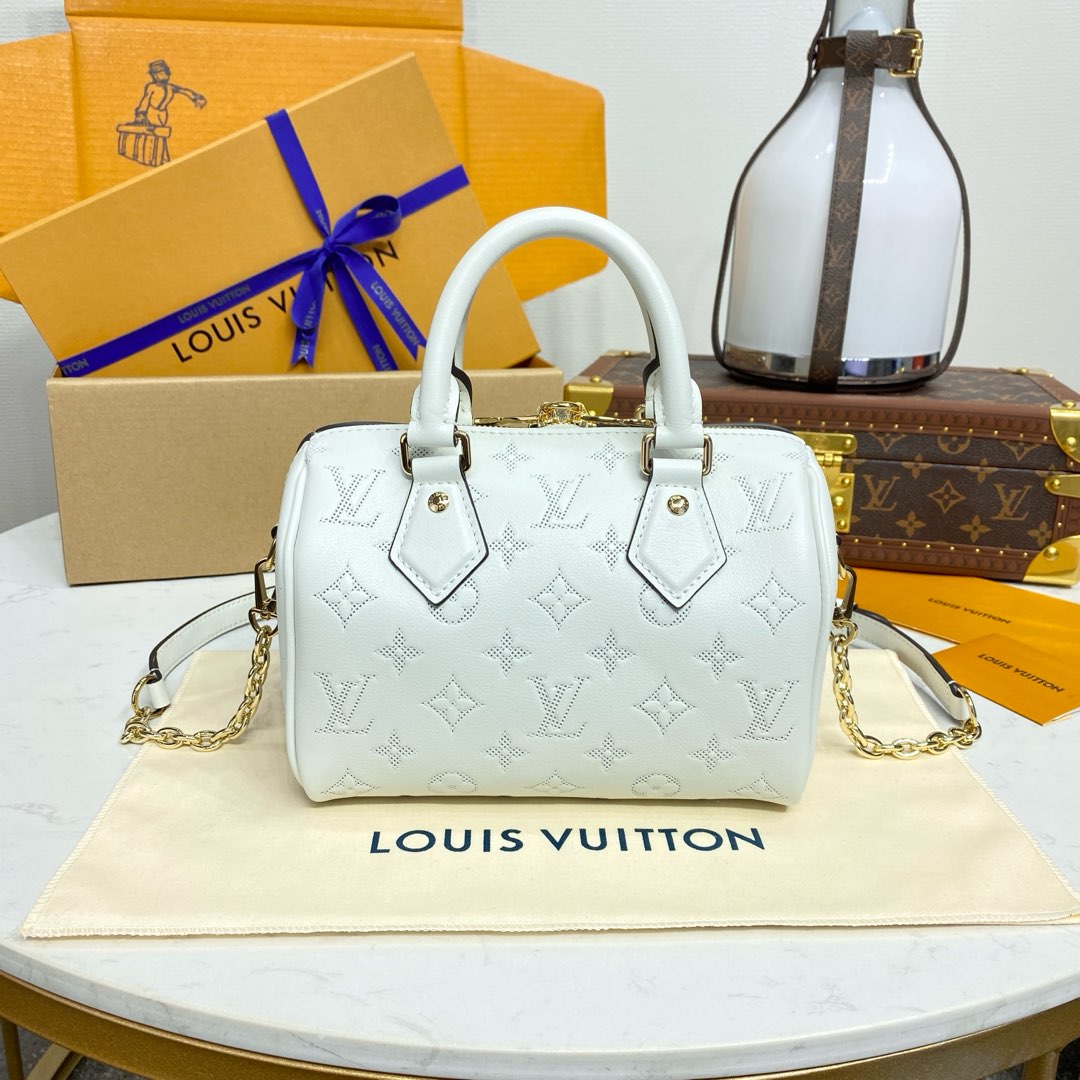 2025224M11276224312808