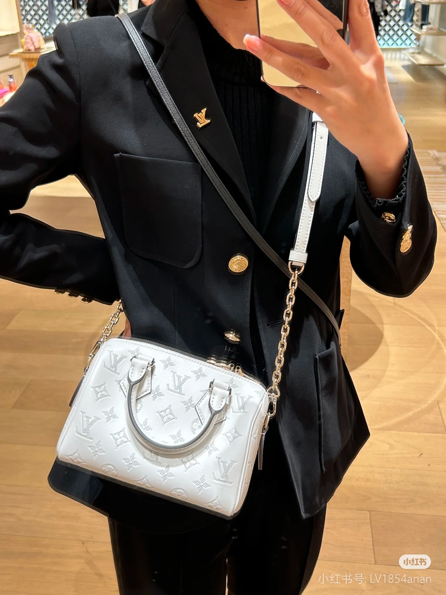 2025224M11276224313247