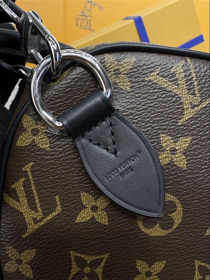 2025224M1224312105132