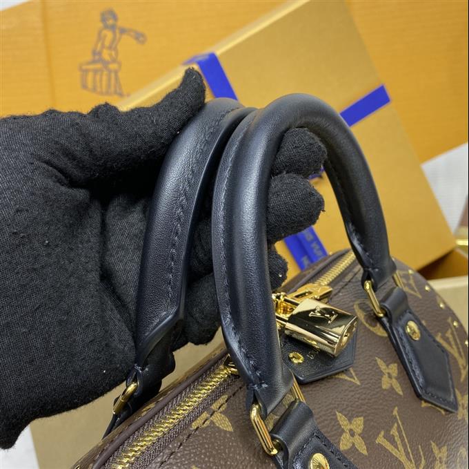 2025224M1314612104642