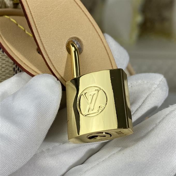 2025224N4137010834470