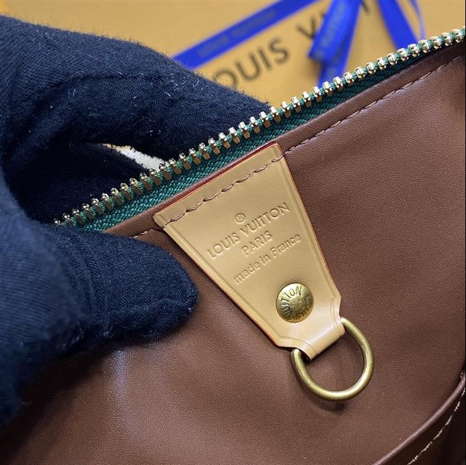 2025224M1156410945701