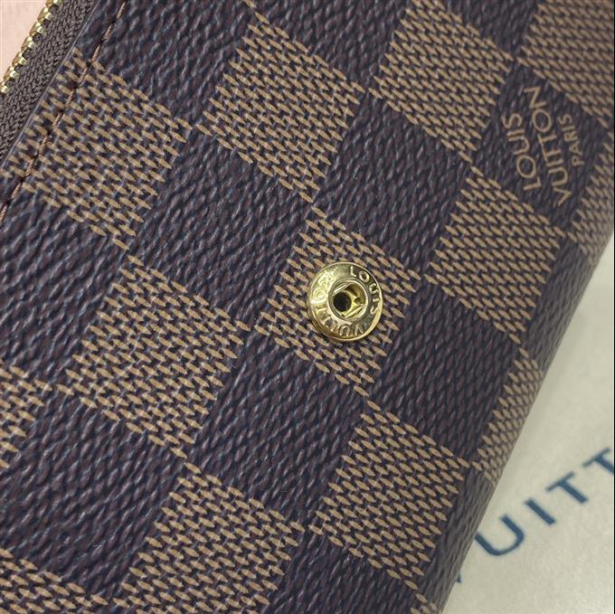 2025224M62360104117796