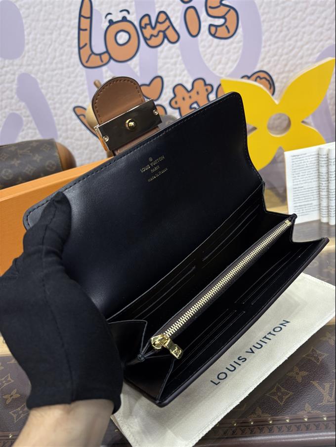 2025224M46645104624255