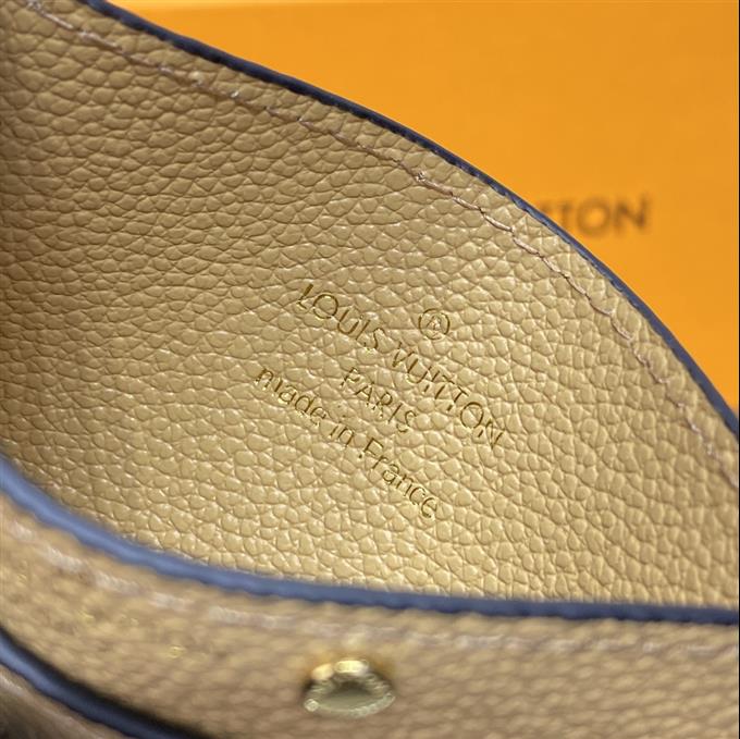 2025224M6917121755918