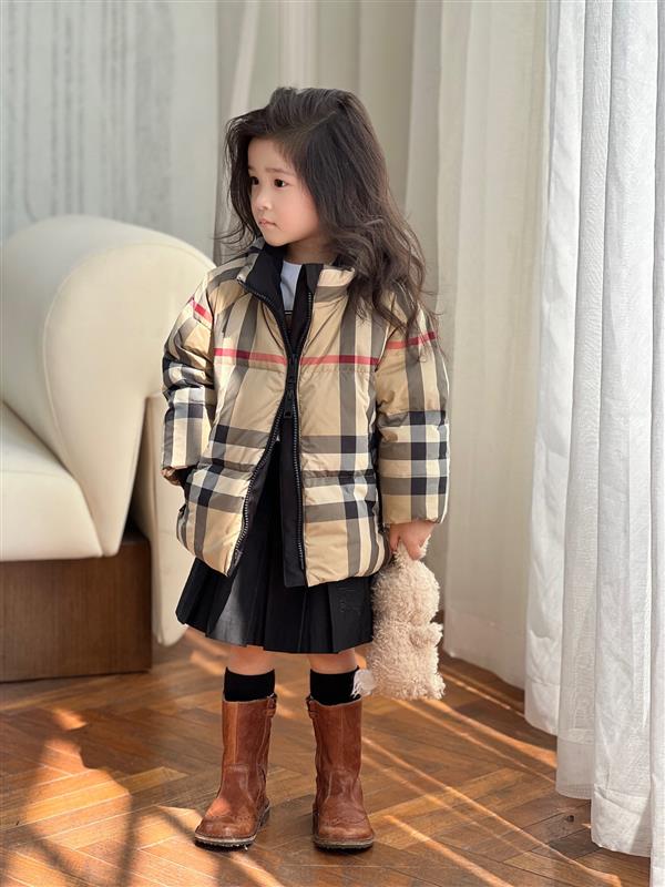 2024322113127803330360