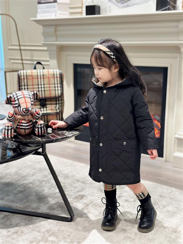 2024322111756663240260