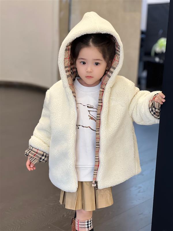 202432211175723280320