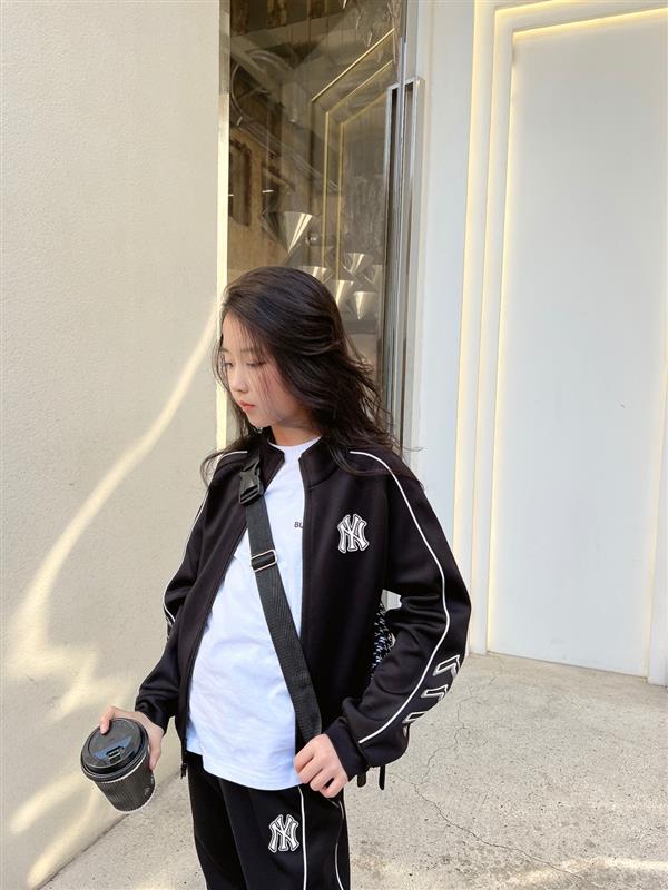 2024322145523886260280